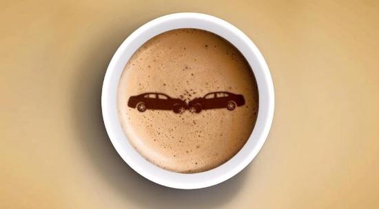 إدارة السير تحذر الأردنيين من خطر شرب القهوة أثناء القيادة