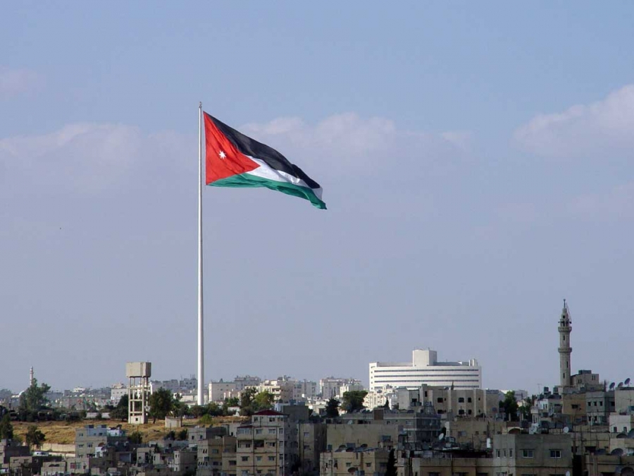 نصف الأردنيين راضون عن مستوى الطُرق