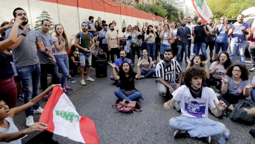 رغم إعلان إصلاحات..تجدد المظاهرات في لبنان