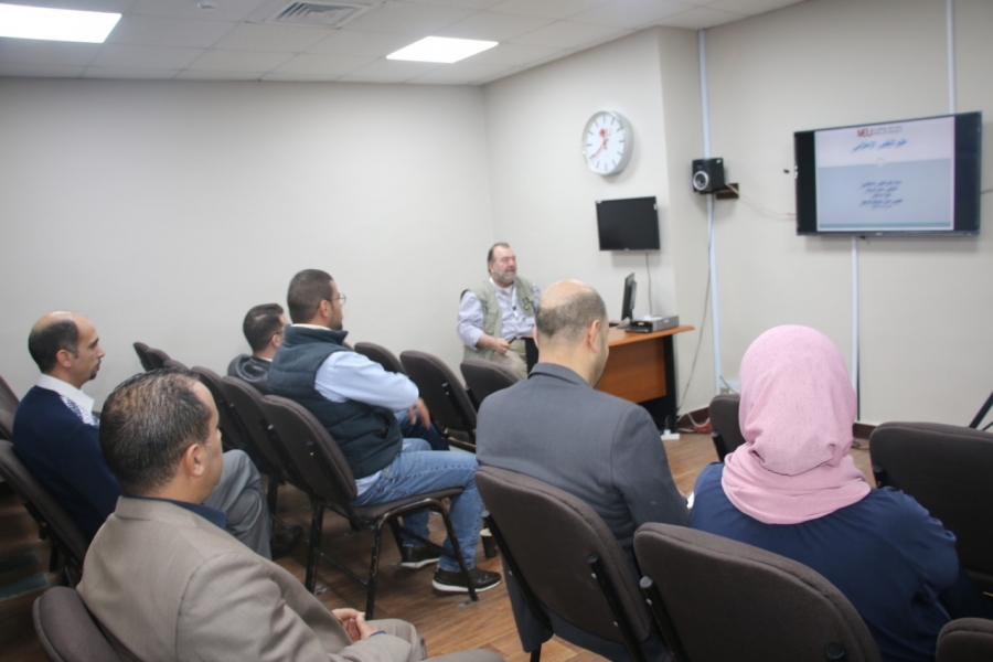 الشرق الأوسط تنظم ورشة عمل حول علم النفس الإعلامي الوقائع الإخبارية