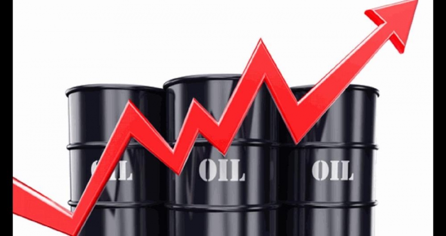 سعر النفط يقفز أكثر من 4,5 بعد الرد الإيراني
