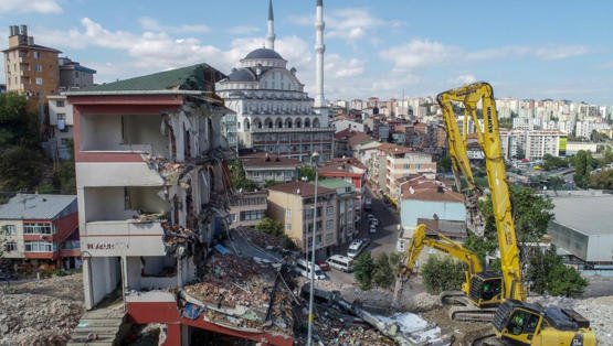 4 قتلى بزلزال تركيا