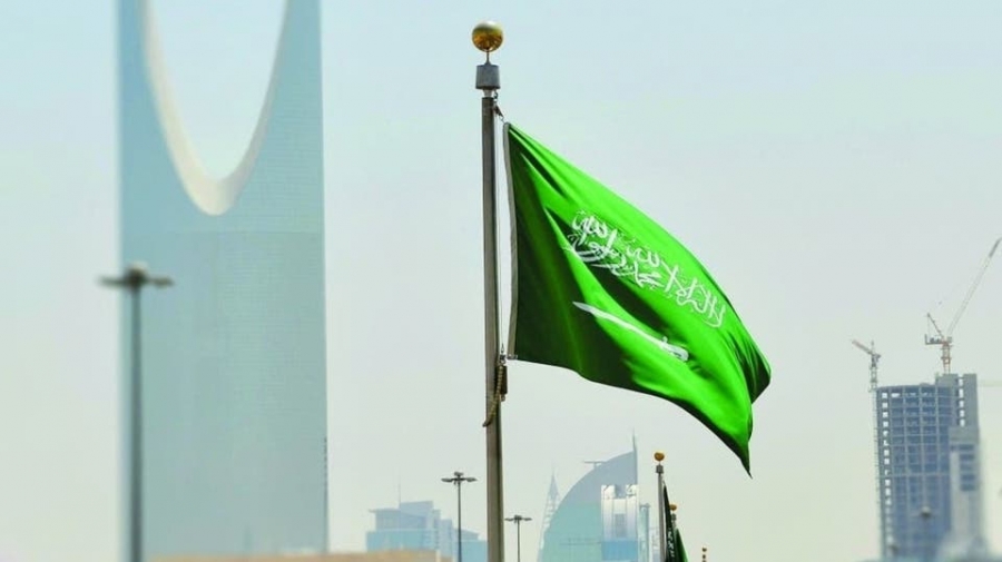 السعودية تعلق سفر المواطنين والمقيمين مؤقتًا إلى أكثر من 11 دول جديدة