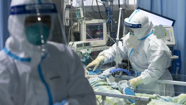 إزالة التنفس الاصطناعي عن حالتين حرجتين في مستشفى حمزة