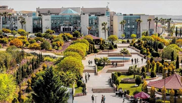 جامعة الإسراء تتبرع بـ 130 ألف دينار لـهمة وطن