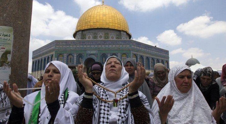 مفتي القدس يعلن استمرار إغلاق المساجد في رمضان ولن يتم تحري هلال الشهر الفضيل