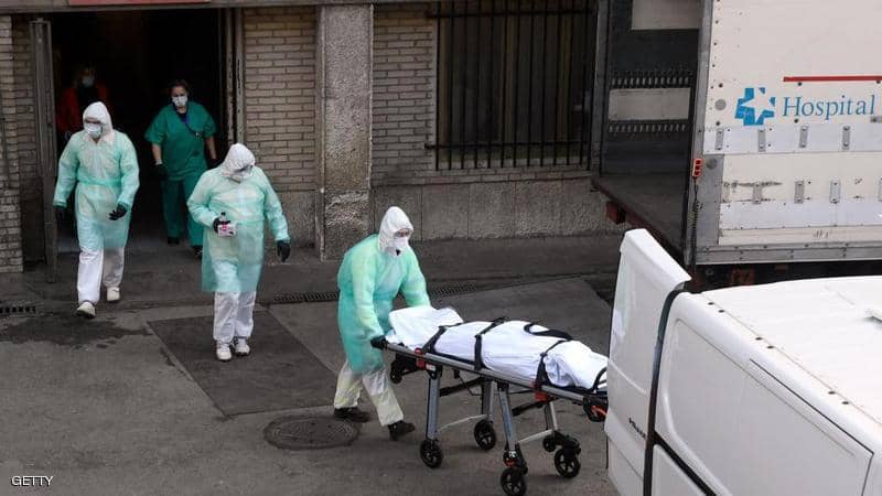 إسبانيا تسجل أقل حصيلة وفيات يومية بكورونا منذ شهر