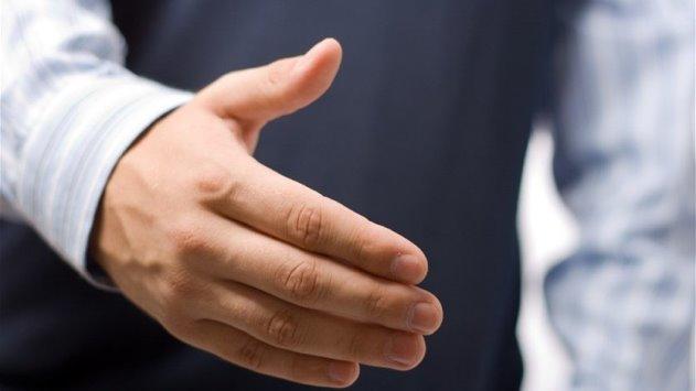 طول أصابع الرجال يكشف نسبة خطر الوفاة بكورونا