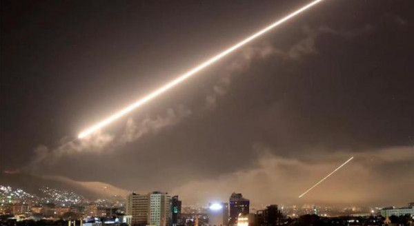 وكالة الأنباء السورية: دفاعاتنا تتصدى لعدوان إسرائيلي في أجواء ريف حماة