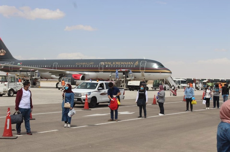 وزير الصحة: طائرة تقل عائدين أردنيين من كندا تصل الجمعة