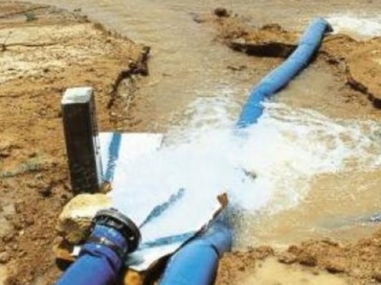 المياه: اعتداء على خط مياه الصفاوي يوقف الضخ عن أهالي المنطقة