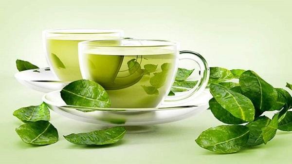 انتبه...لا تشرب الشاي الأخضر في هذه الأوقات!