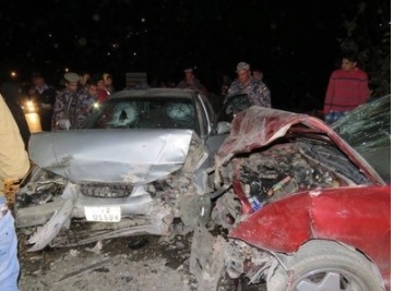 وفاتان و اصابة خطيرة بحادث سير مروّع في مادبا