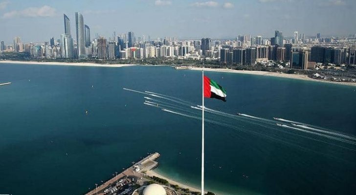 الإمارات تمنح الإقامة الذهبية لمدة 10 سنوات لبعض الفئات