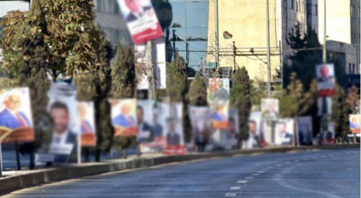 بلدية الطفيلة تدعو مرشحي الانتخابات النيابية لإزالة المظاهر الدعائية