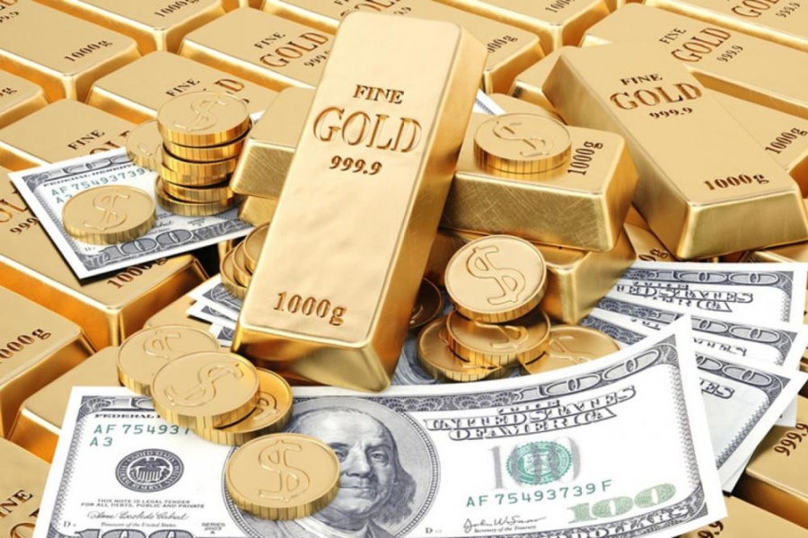 ارتفاع الذهب مع هبوط الدولار