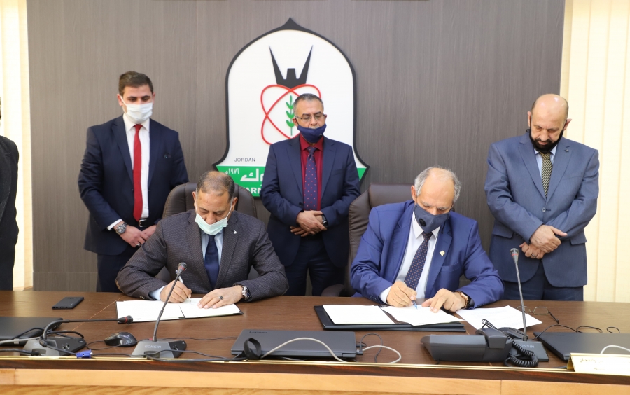 توقيع مذكرة تفاهم بين اليرموك وشركة المدن الصناعية الأردنيــــة