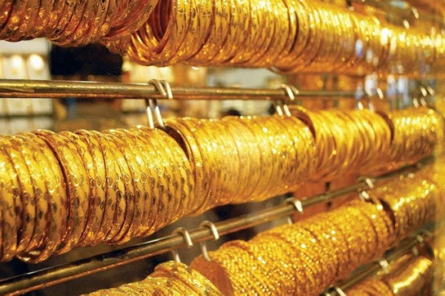 الذهب يرتفع 20 قرشاً