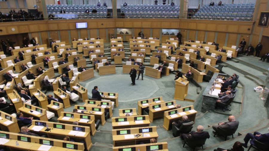 مجلس النواب يناقش ردود الحكومة على 13 سؤالاً نيابياً