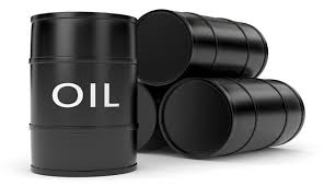 أسعار النفط تفتح على تراجع وسط مخاوف بطء التعافي العالمي
