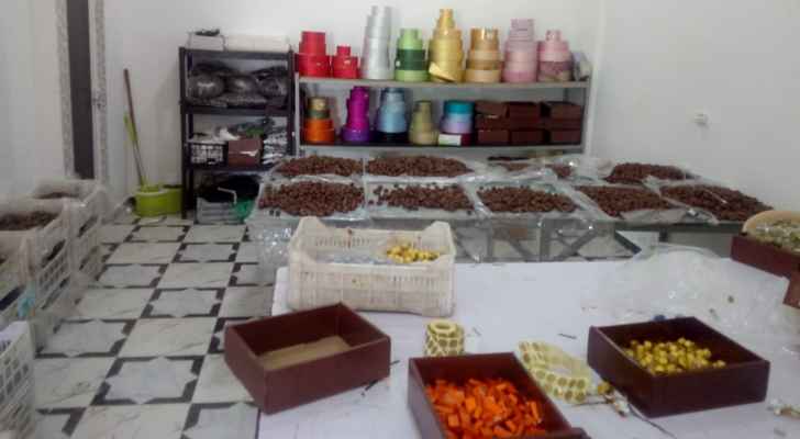 اتلاف ٣ الاف لتر تمر هندي واغلاق مصنع شوكولاته غير مرخص في إربد