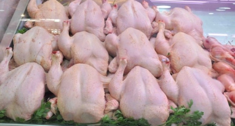  الصناعة والتجارة  : الدجاج متوفر في الأسواق و83 مخالفة لتجاوز السقوف السعرية.