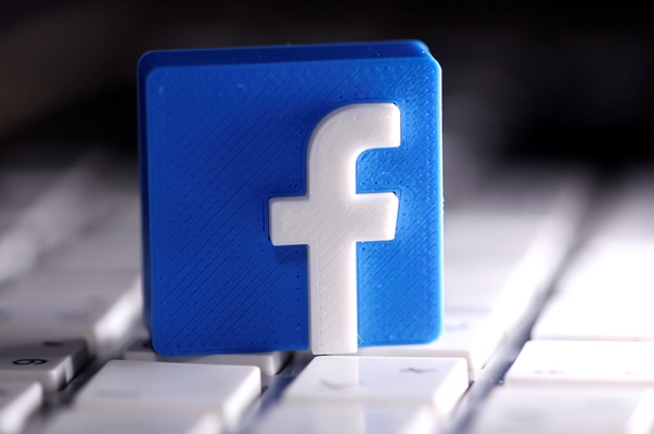 فيسبوك تغلق حسابات للاستخبارات الفلسطينية