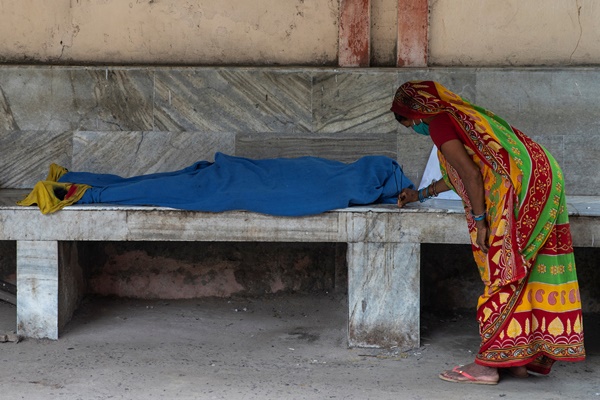 وفيات كورونا في الهند تتجاوز 200 ألف