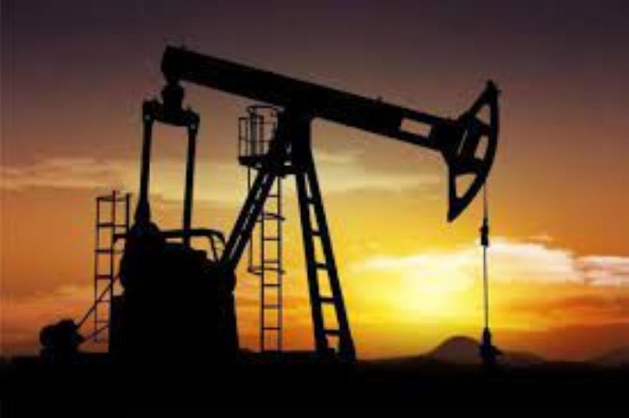 أسعار النفط تواصل المكاسب بدعم توقعات طلب إيجابية