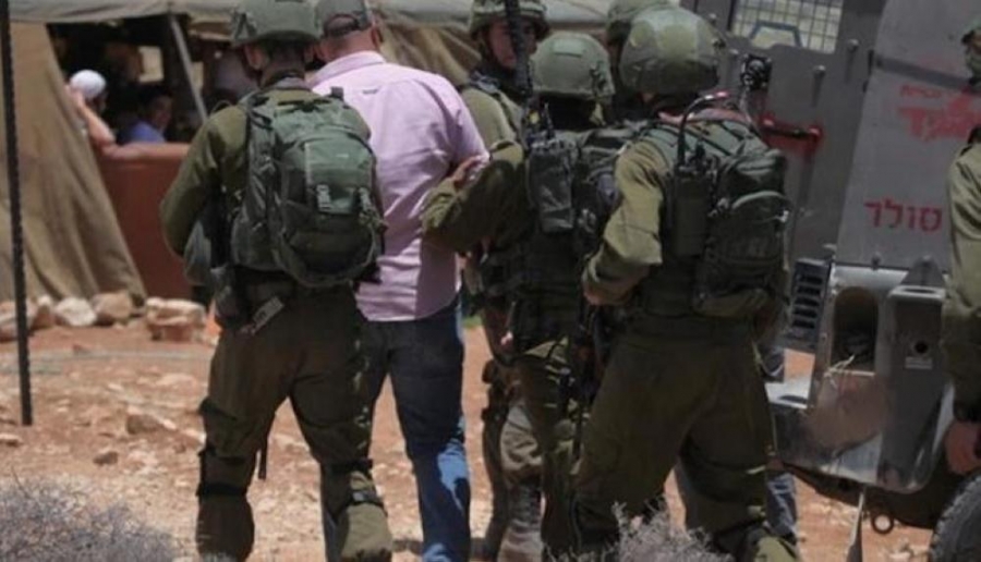الاحتلال يعتقل 11 مواطنا فلسطينيا