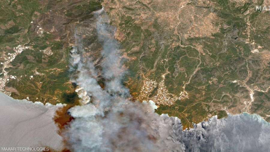 شاهد..صور مرعبة رصدتها الأقمار الصناعية لحرائق تركيا!