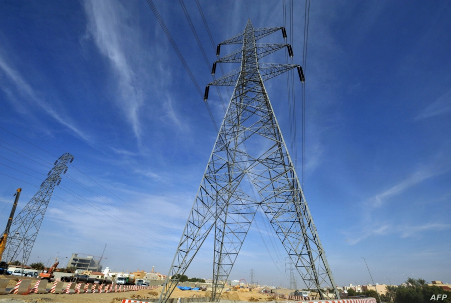عقل: تصدير الكهرباء للبنان سيخفف تكلفة إنتاجه محلياً