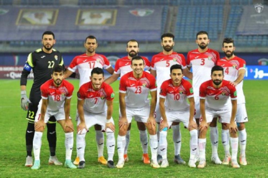 المنتخب الوطني لكرة القدم يلتقي نظيره البحريني غدا