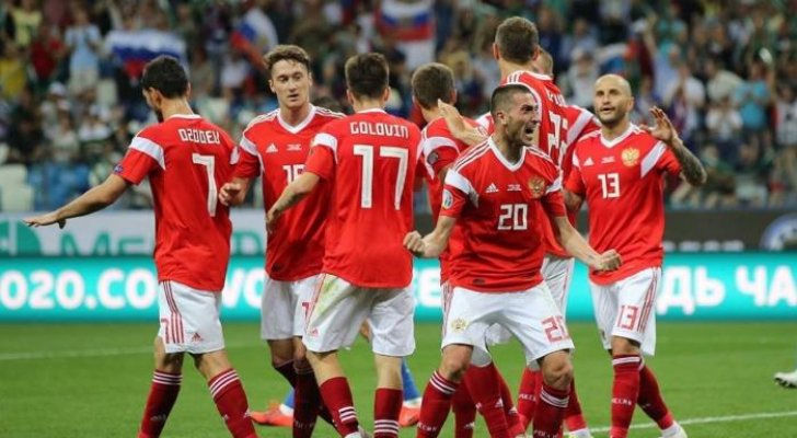الفيفا ويويفا لكرة القدم يستبعدان المنتخبات والأندية الروسية من المشاركة في جميع المسابقات