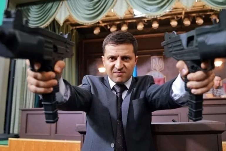 تهافت عالمي على شراء حقوق مسلسل خادم الشعب من بطولة الرئيس الأوكراني زيلينسكي