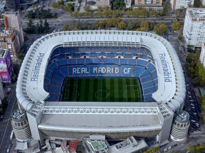 ريال مدريد يحصل على 360 مليون يورو قبل استكمال أشغال ملعب سانتياغو برنابيو