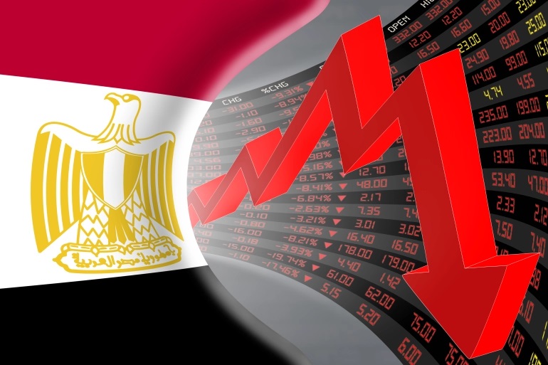 نشاط القطاع الخاص المصري يواصل الانكماش في مايو مع زيادة التضخم