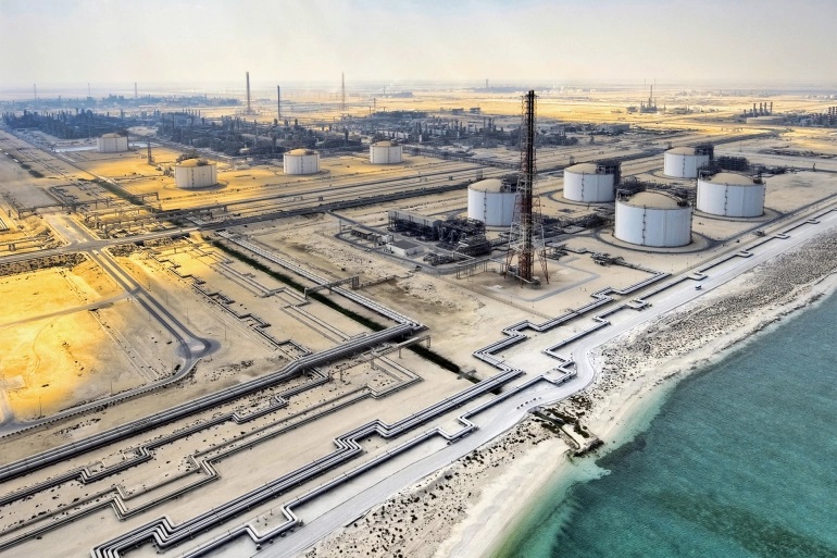 قطر للطاقة ترسي عقد تجهيز الموقع لمشروع راس لفان للبتروكيماويات