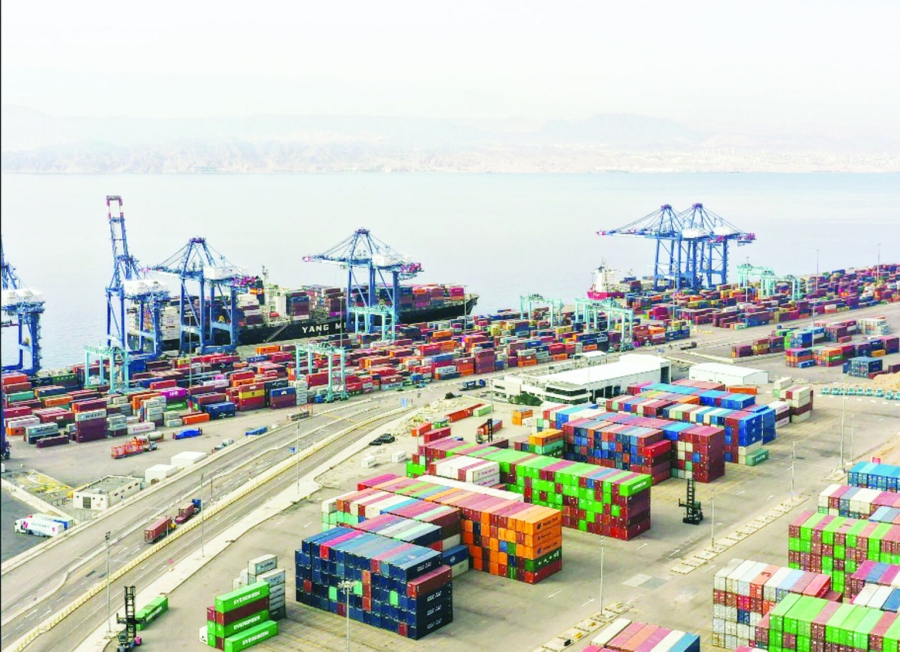 ميناء الحاويات: ارتفاع المناولة 8  بالأشهر الـ5 الأولى