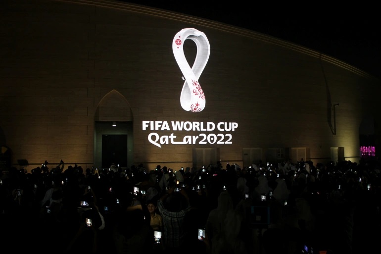 الفيفا يطرح برنامجا للمتطوعين في مجال حقوق الإنسان خلال كأس العالم 2022