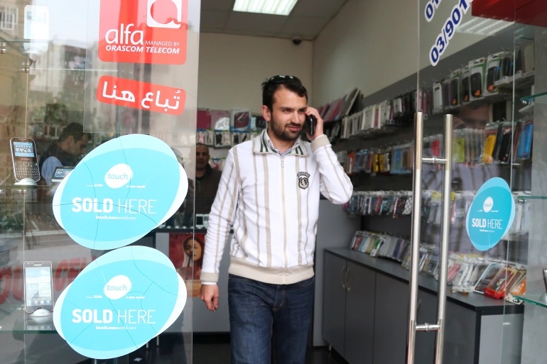 وجه آخر لغلاء الأسعار.. عندما يدفع اللبناني ثمن خدمة الاتصالات بالدولار بدل الليرة
