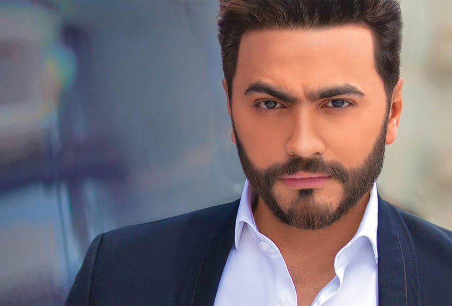 تامر حسني يزور تاج سينما.. الليلة