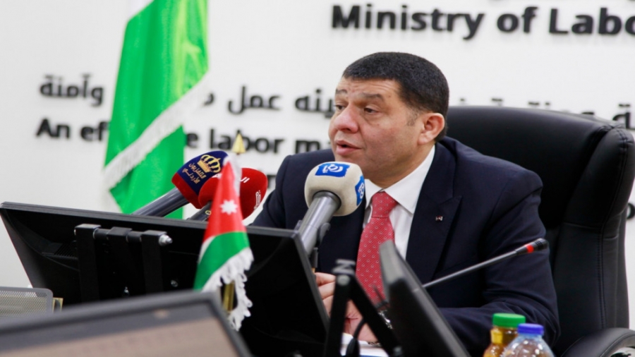 وزير العمل: 4050 على الأقل من الوظائف لن تكون متاحة بعد 5 سنوات