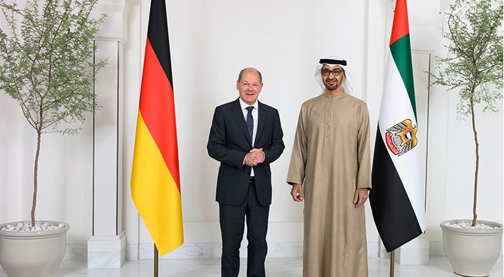 اتفاقية بين الإمارات وألمانيا لتوريد شحنات عاجلة من الغاز المسال والديزل