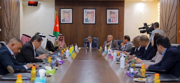 نواب يدعون رجال الأعمال البحرينيين للإستثمار في الأردن