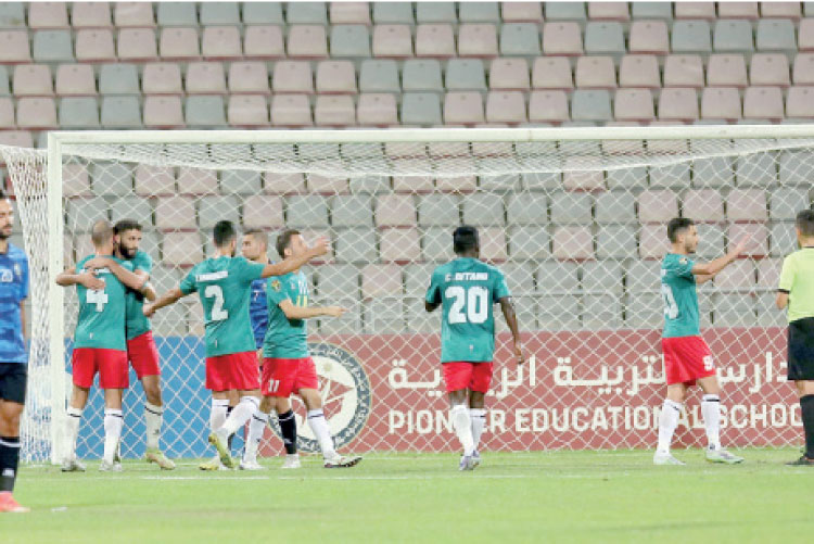 طاقم حكام قطري يشرف على مباراة الوحدات والحسين إربد بدوري المحترفين