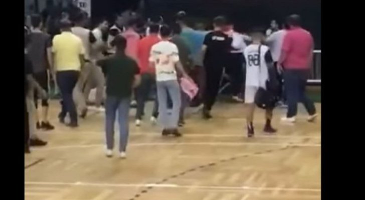 المدعي العام يوقف 10 أشخاص على خلفية أحداث شغب بعد مباراة كرة اليد باربد