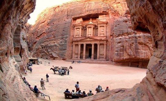 ارتفاع معدل سياحة المبيت إلى أكثر من 7 ليالٍ