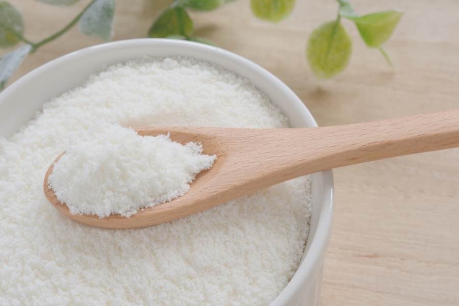 بلعاوي: لا دليل علميًا يثبت أن أكسيد التيتانيوم مادة مسرطنة