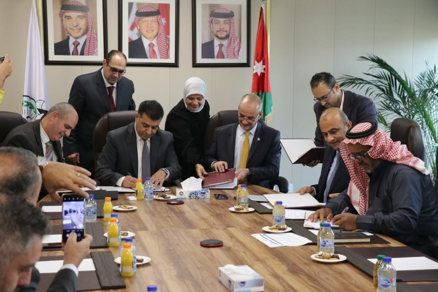 4 جمعيات تحصل على منح لاستخدام المخلفات الزراعية كأعلاف بديلة